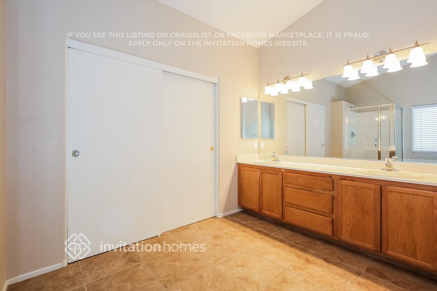 Building Photo - 2924 Moretta Ct