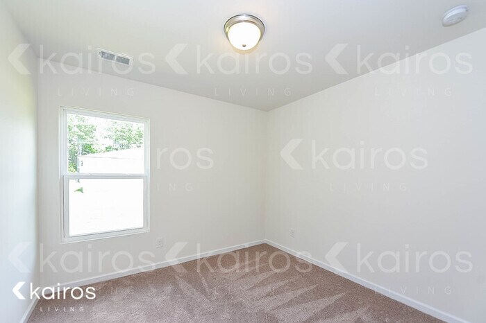 Building Photo - 1021 Aunt Prissey Ct