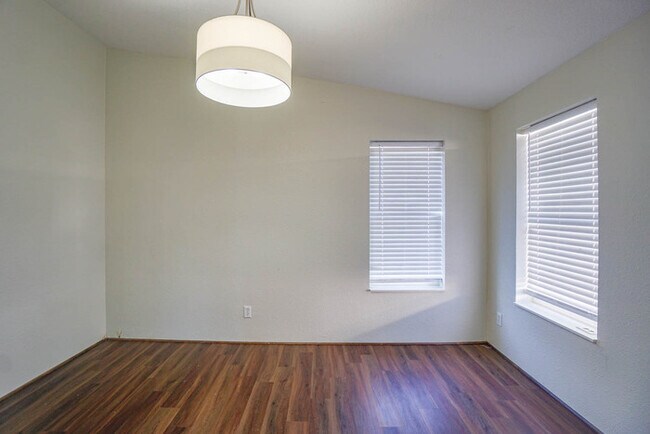 Building Photo - TWO BEDROOM MANUFACTURED HOME IN EAST COUNTY