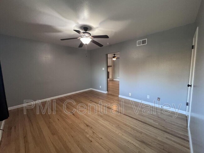 Building Photo - 1314 Carolyn Ave