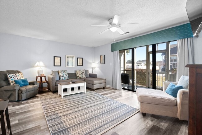 Building Photo - Fully Furnished W/ All Utilities Included!...