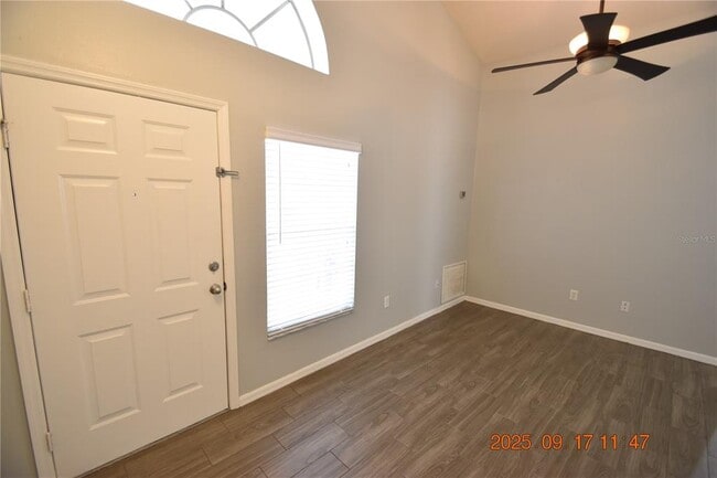 Building Photo - 24806 Black Creek Ct