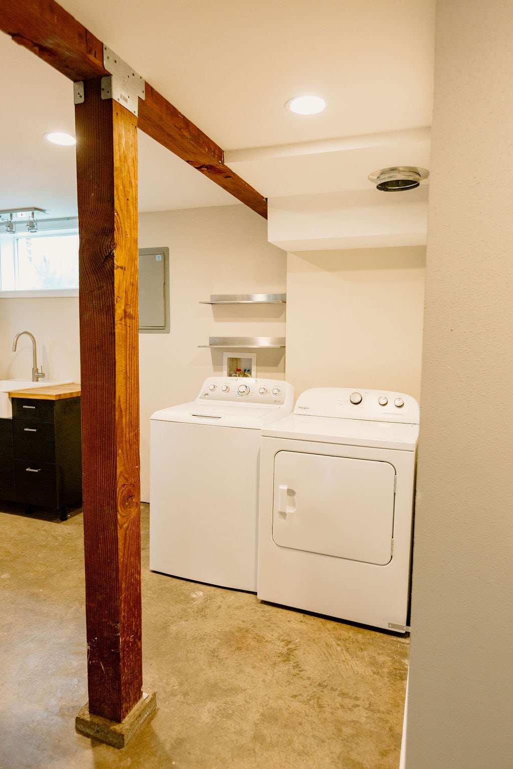 Basement Laundry - new - 3200 SE 78TH AVE
