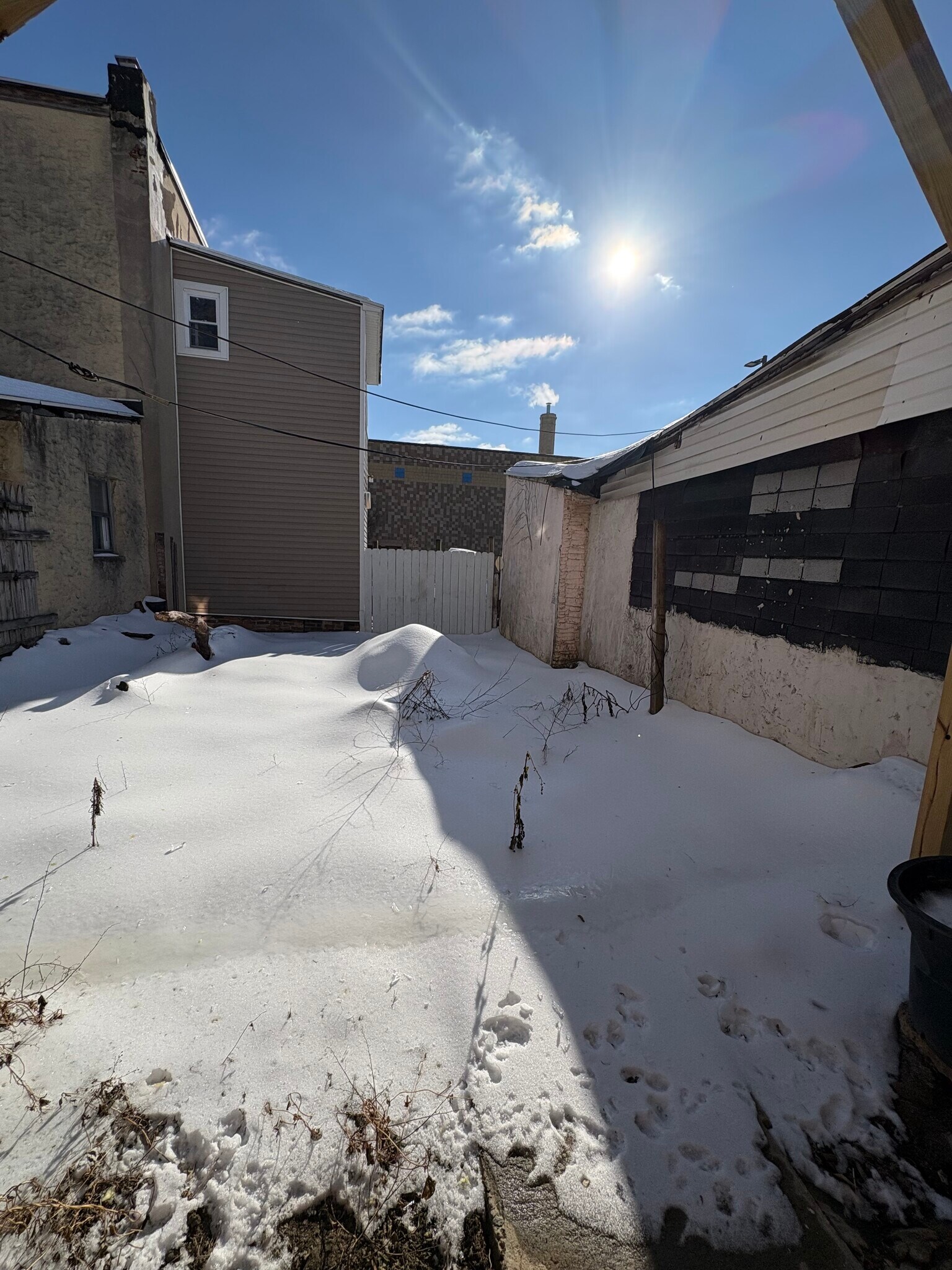 Building Photo - 942 Franklin St