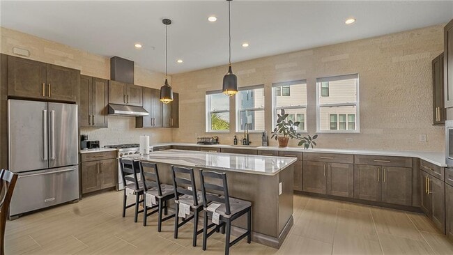 Building Photo - 2398 Addalia Aly