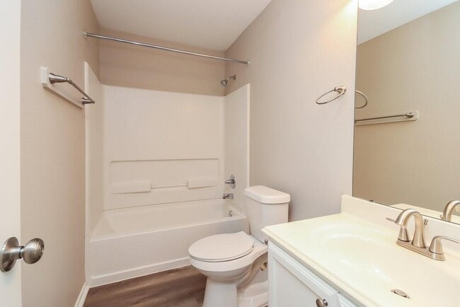 Building Photo - 426 Laurel Sage Dr