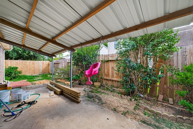 Building Photo - 2942 Blue Dawn Dr