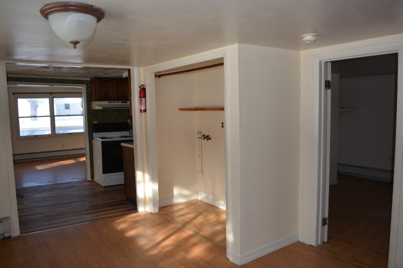 Building Photo - 6758 Benton Rd