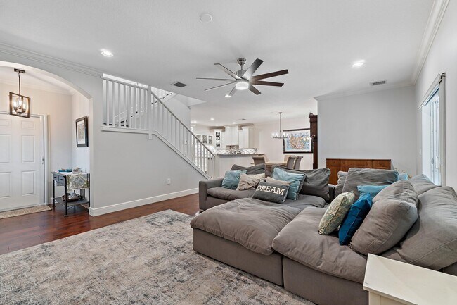 Building Photo - 129 White Wing Ln