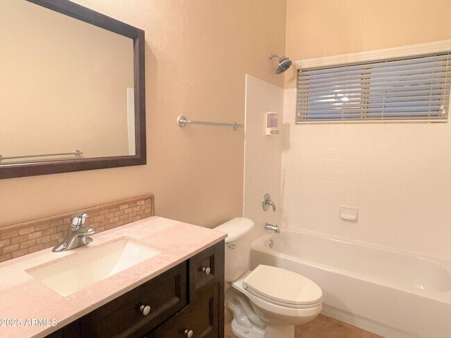 Building Photo - 3555 N Paseo Del Sol