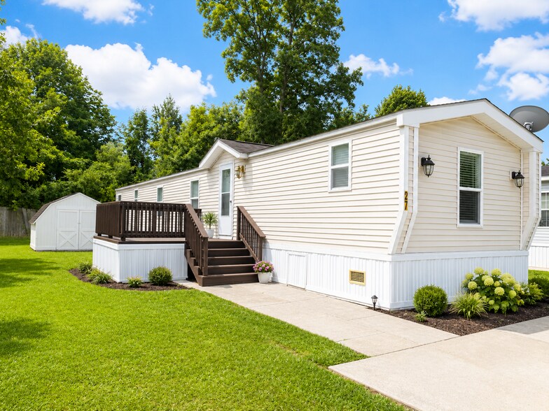 Building Photo - 27 Bellwood Dr