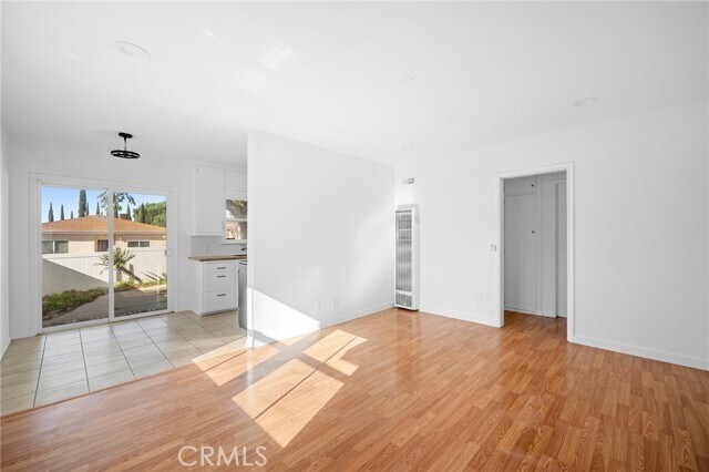 Building Photo - 10230 Silverton Ave