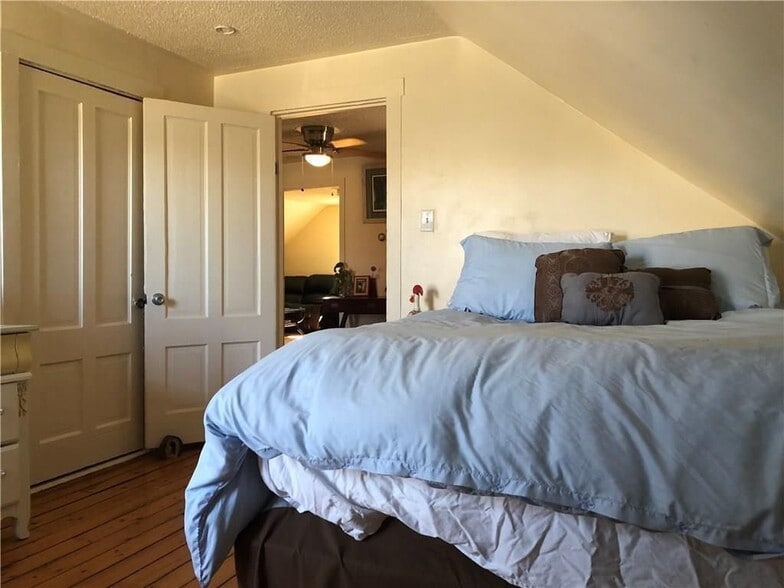 Building Photo - 12 Washington St