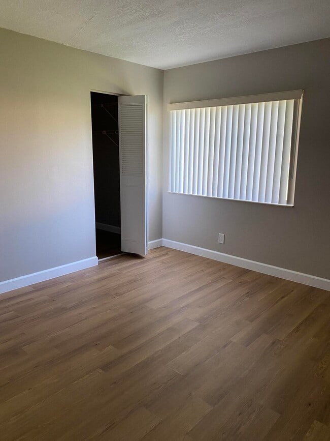 Building Photo - 109 Lake Pine Cir