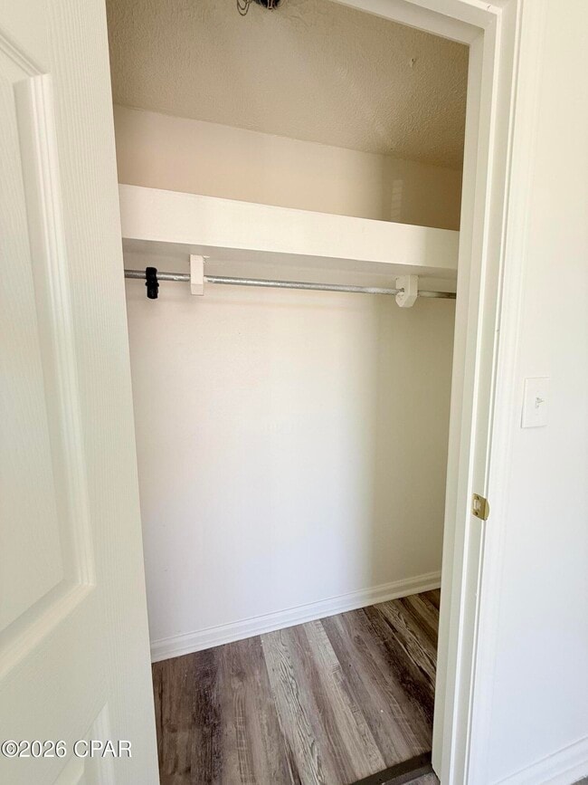 Building Photo - 237 Helen Ave