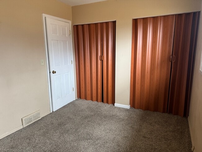 Building Photo - 1703 12th Ave