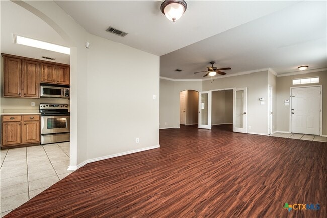 Building Photo - 5914 Wexford Brook