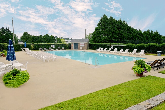 Building Photo - Meridian Park Apartments