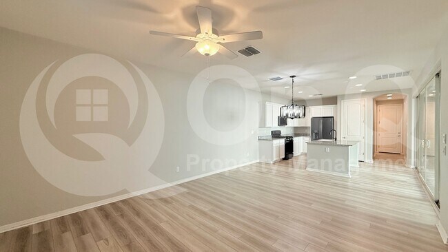 Building Photo - 4166 E Jesse St