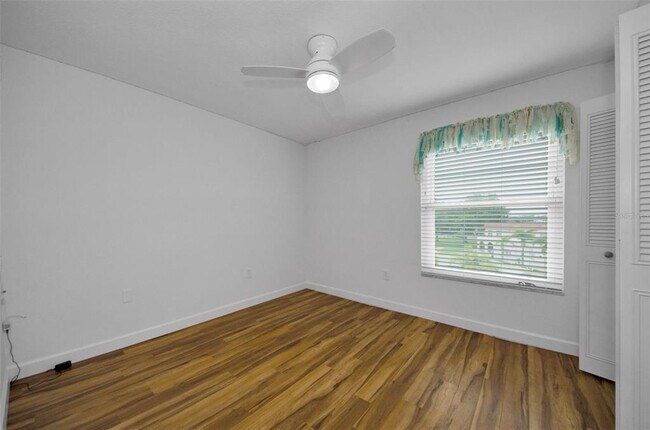 Building Photo - 2700 Bayshore Blvd
