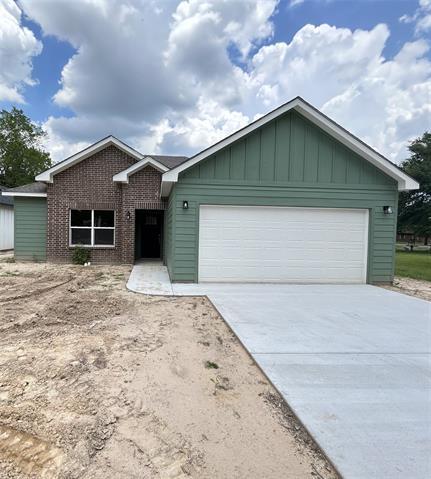 Building Photo - 923 Putman St