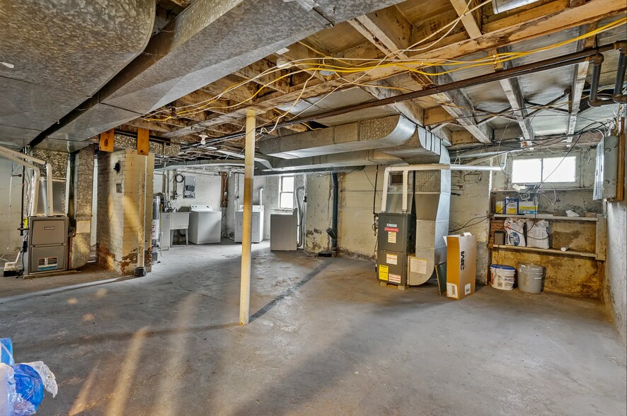 Building Photo - 340 Gregg St