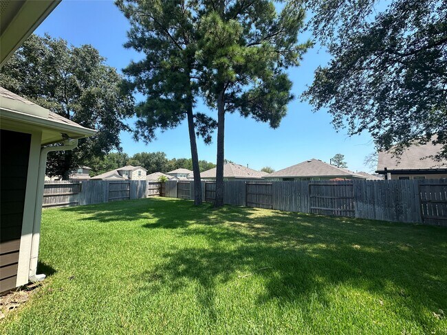 Building Photo - 11920 Sunshine Park Dr N