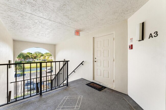 Building Photo - 1108 Green Pine Blvd