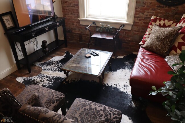 Building Photo - 101 S Wayne St