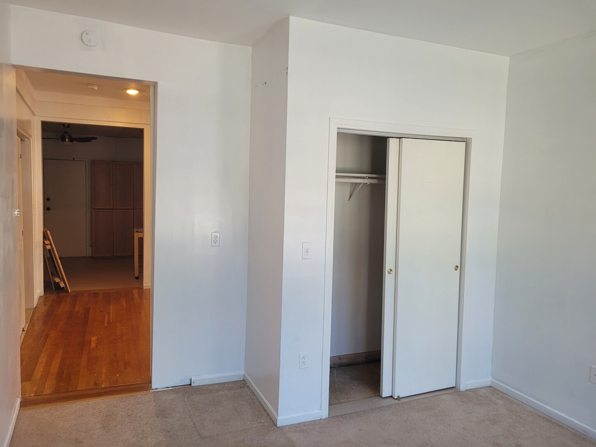 Building Photo - 509 Pleasant St