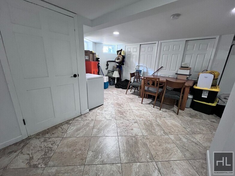 Building Photo - $7,000 | 2.5BR | 2BA | Prospect Heights Townhouse Duplex | Private Backyard | 1,500 SF | Original...