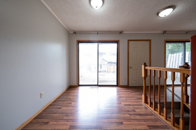 Building Photo - 2708 Terraceview Ct
