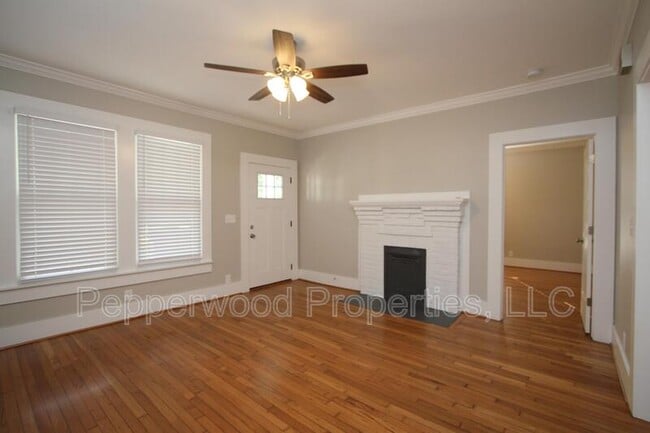 Building Photo - 235 S Hampton Dr