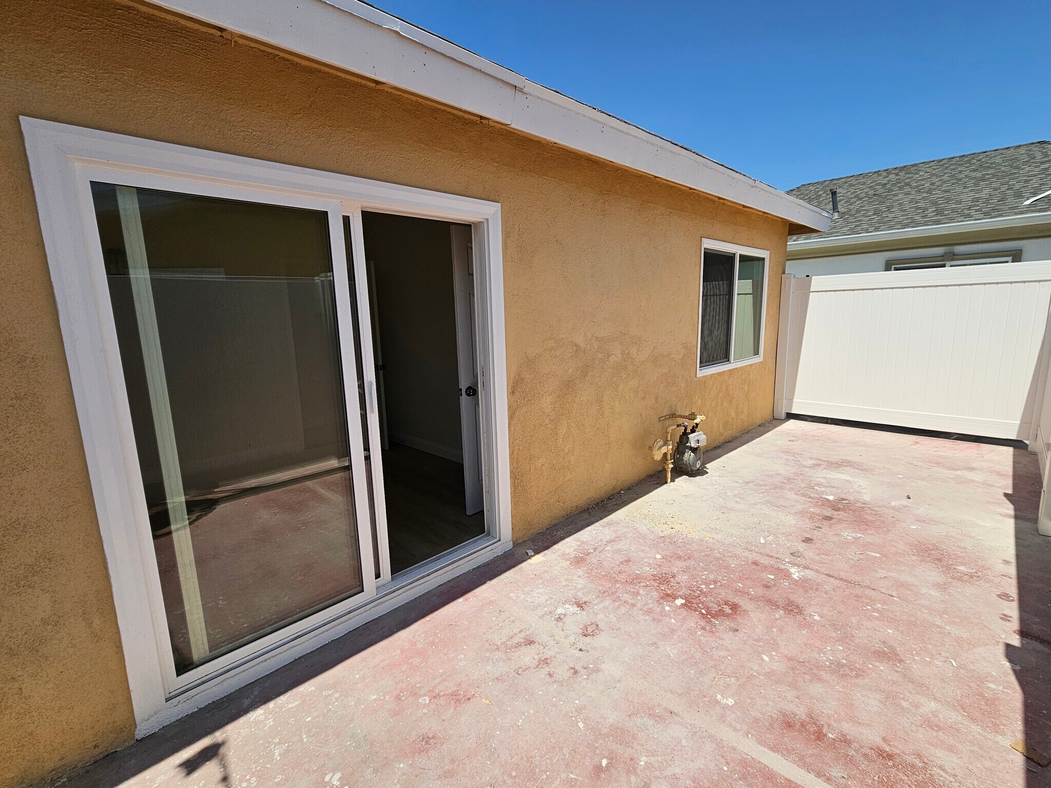 Building Photo - 2314 Elmgrove St