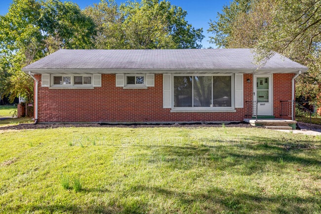 Primary Photo - 2057 Heather Way
