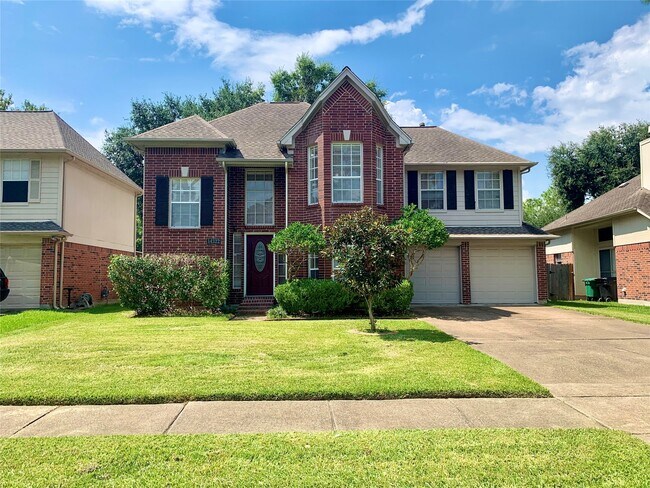 Building Photo - 14322 Village Birch St