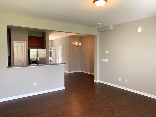 Building Photo - 2208 Sunny Cove Dr