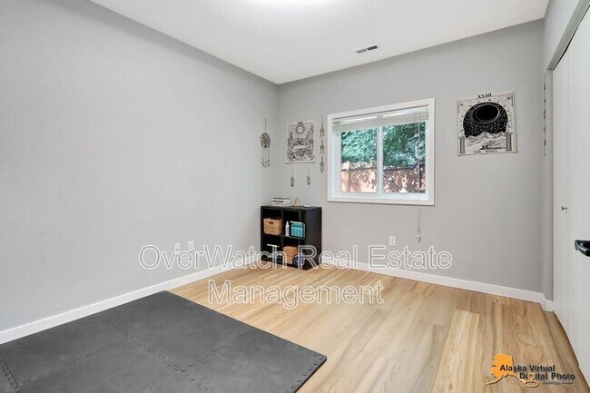 Building Photo - 9308 Hall Cir