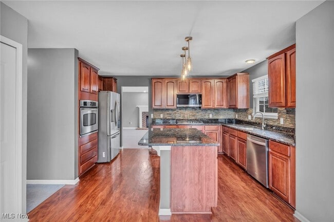 Building Photo - 10375 Kerwick Ct
