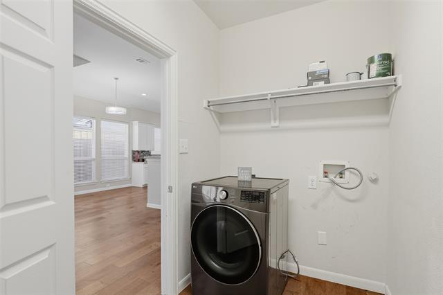 Building Photo - 4077 Truman Dr