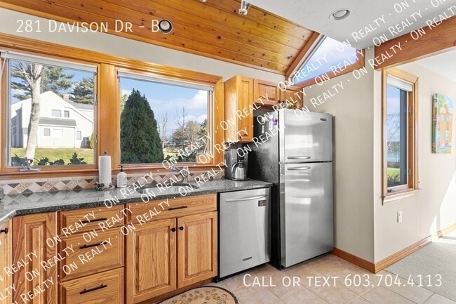 Building Photo - 281 Davison Dr-B