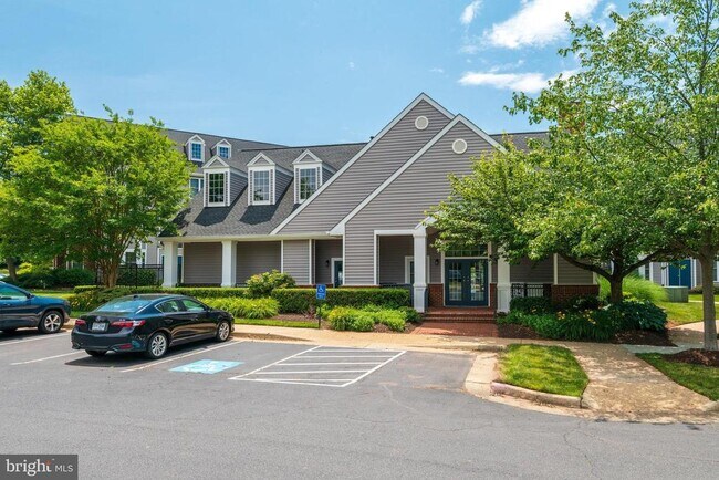 Building Photo - 46580 Drysdale Terrace