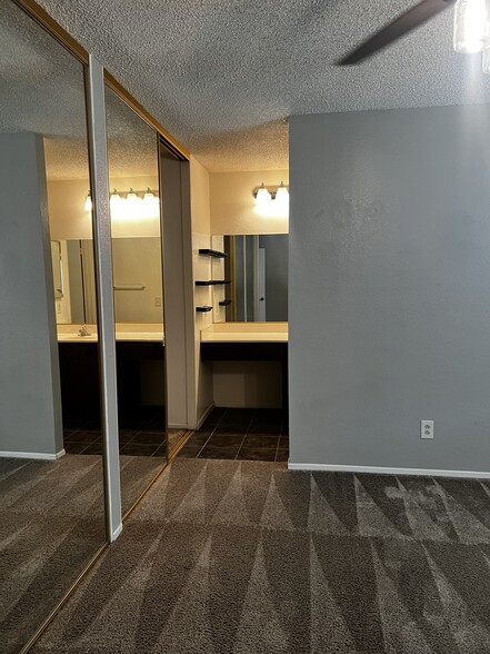 Bedroom - 2716 W Avenue K4