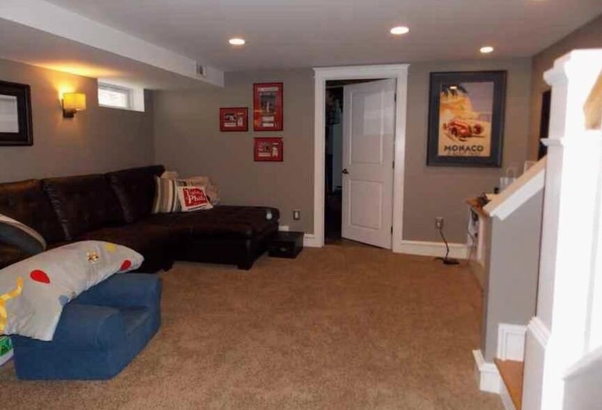 Finished Basement - 207 E. 11th Ave