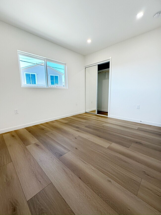Building Photo - 401 Dolores Wy
