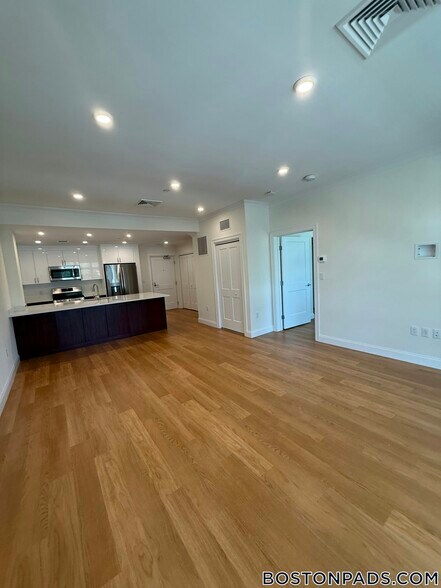 Building Photo - 120 Gerry Rd