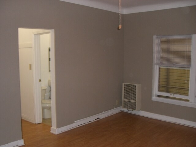 Building Photo - STUDIO $1495 LOS FELIZ HARDWOODS EXPOSED B...