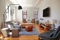 Building Photo - 83 Middle St