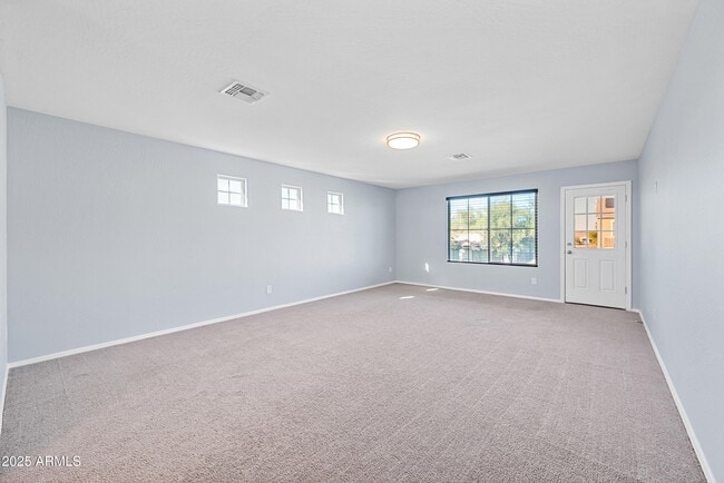 Building Photo - 12210 W Rio Vista Ln