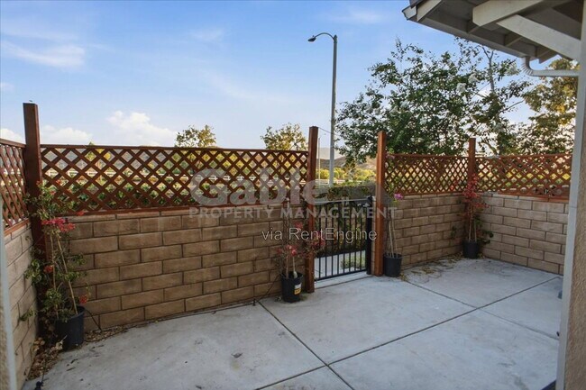 Building Photo - 22728 Harmony Dr